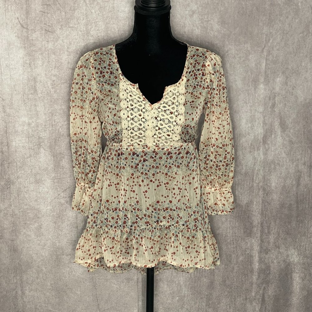 Decree Sheer Floral Shirt~size M